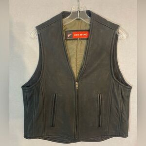 Red Wing Shoes Black Leather Motorcycle Vest Mens Size Small Olive Green Lining